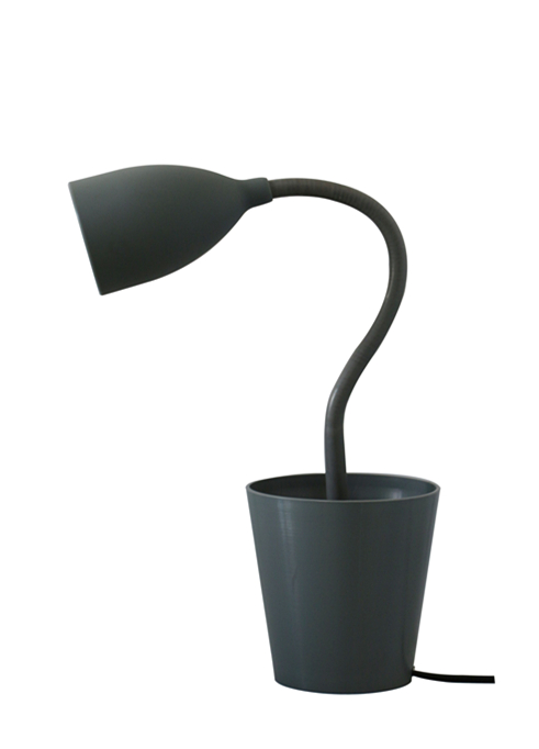 JY0156 14"H PLASTIC TABLE LAMP